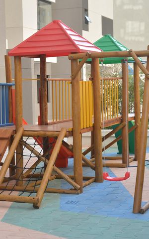 Apartamento à venda com 79m², 2 quartos e 2 vagasÁrea comum - Playground