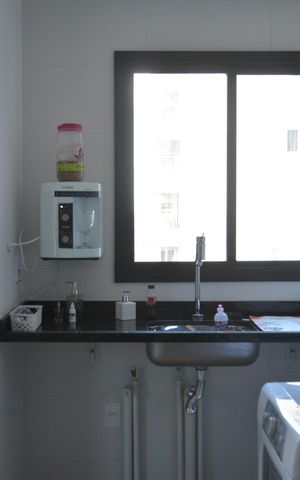 Apartamento à venda com 79m², 2 quartos e 2 vagasCozinha 