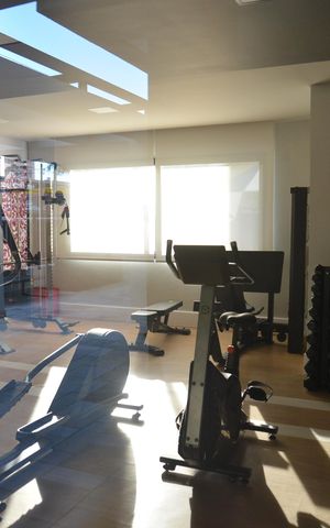 Apartamento à venda com 79m², 2 quartos e 2 vagasÁrea comum - Academia