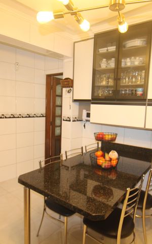 Casa à venda com 193m², 5 quartos e 3 vagasCozinha