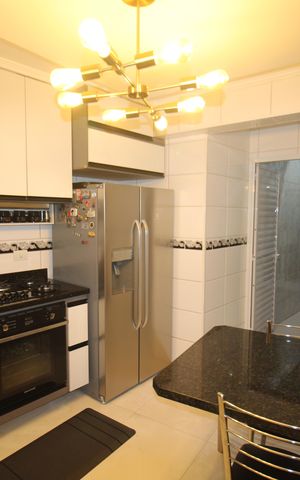 Casa à venda com 193m², 5 quartos e 3 vagasCozinha