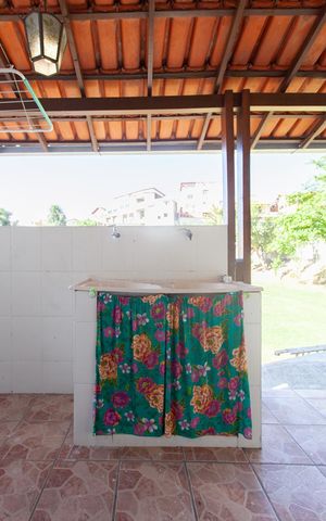 Casa à venda com 450m², 2 quartos e 5 vagas Casa à venda com 450m², 2 quartos e 5 vagasÁrea de Serviço