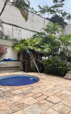 Apartamento para alugar com 117m², 3 quartos e 2 vagas Apartamento para alugar com 117m², 3 quartos e 2 vagasÁrea comum - Piscina
