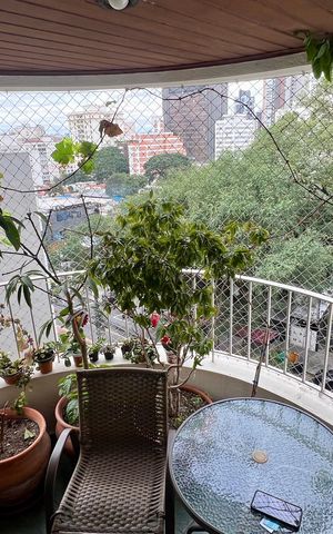 Apartamento para alugar com 117m², 3 quartos e 2 vagas Apartamento para alugar com 117m², 3 quartos e 2 vagasVaranda da Sala