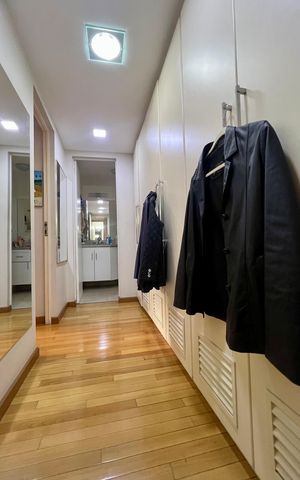 Apartamento para alugar com 117m², 3 quartos e 2 vagas Apartamento para alugar com 117m², 3 quartos e 2 vagasCloset da suíte