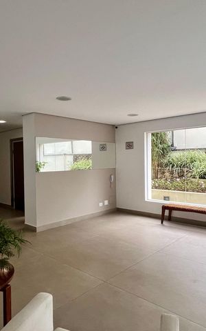 Apartamento para alugar com 117m², 3 quartos e 2 vagas Apartamento para alugar com 117m², 3 quartos e 2 vagasÁrea comum - Hall de entrada