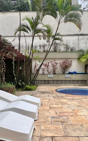 Apartamento para alugar com 117m², 3 quartos e 2 vagas Apartamento para alugar com 117m², 3 quartos e 2 vagasÁrea comum - Piscina
