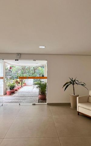 Apartamento para alugar com 117m², 3 quartos e 2 vagas Apartamento para alugar com 117m², 3 quartos e 2 vagasÁrea comum - Hall de entrada