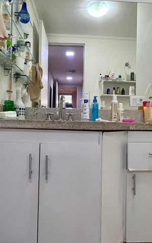 Apartamento para alugar com 117m², 3 quartos e 2 vagas Apartamento para alugar com 117m², 3 quartos e 2 vagasBanheiro da Suíte