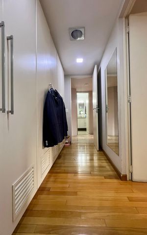 Apartamento para alugar com 117m², 3 quartos e 2 vagas Apartamento para alugar com 117m², 3 quartos e 2 vagasCloset da suíte