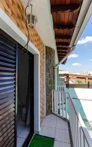 Casa à venda com 219m², 3 quartos e 4 vagas Casa à venda com 219m², 3 quartos e 4 vagasSuíte - Sacada