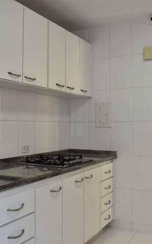 Apartamento para alugar com 82m², 2 quartos e 1 vagaCozinha e Área de Serviço