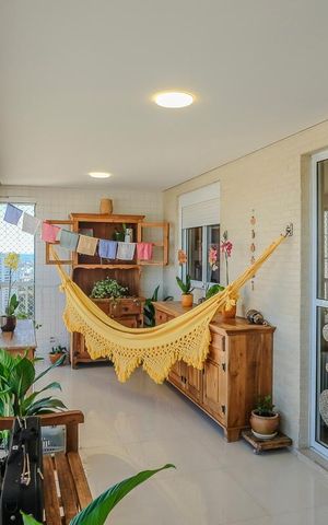 Apartamento à venda com 112m², 3 quartos e 2 vagasVaranda