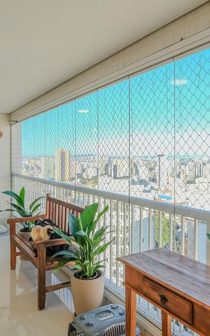 Apartamento à venda com 112m², 3 quartos e 2 vagasVaranda