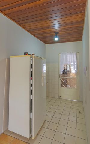Casa de condomínio à venda com 55m², 2 quartos e 2 vagas Casa de condomínio à venda com 55m², 2 quartos e 2 vagasCozinha