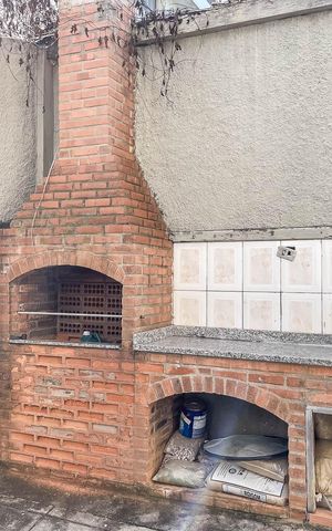Apartamento à venda com 85m², 2 quartos e 1 vagaÁrea comum