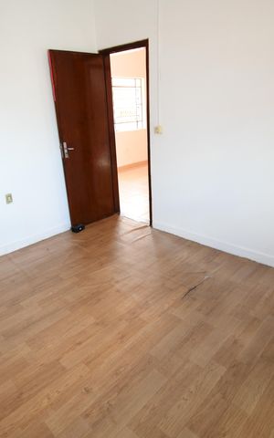 Casa à venda com 150m², 3 quartos e 3 vagasQuarto 2
