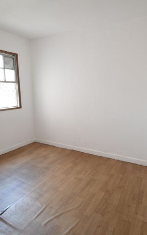 Casa à venda com 150m², 3 quartos e 3 vagasQuarto 2