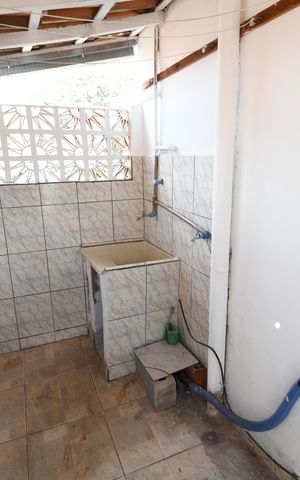 Casa à venda com 150m², 3 quartos e 3 vagasÁrea de Serviço