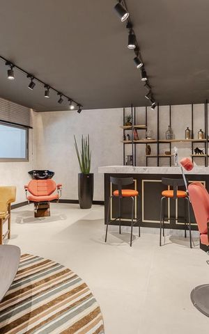 Studio para alugar com 32m², 1 quarto e 1 vaga Studio para alugar com 32m², 1 quarto e 1 vagaÁrea comum - Barbearia