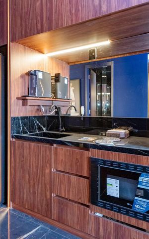 Studio para alugar com 32m², 1 quarto e 1 vaga Studio para alugar com 32m², 1 quarto e 1 vagaStudio