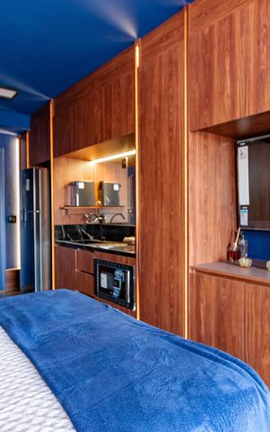 Studio para alugar com 32m², 1 quarto e 1 vaga Studio para alugar com 32m², 1 quarto e 1 vagaStudio