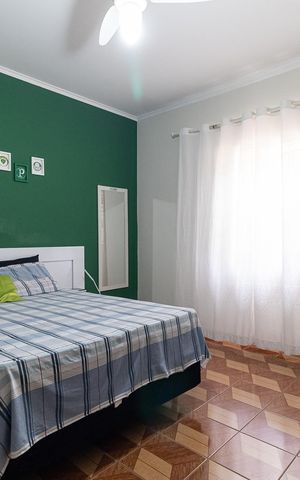 Casa à venda com 110m², 2 quartos e 3 vagas Casa à venda com 110m², 2 quartos e 3 vagasQuarto 2