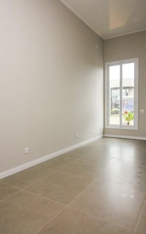 Casa de condomínio à venda com 96m², 3 quartos e 2 vagas Casa de condomínio à venda com 96m², 3 quartos e 2 vagasSala