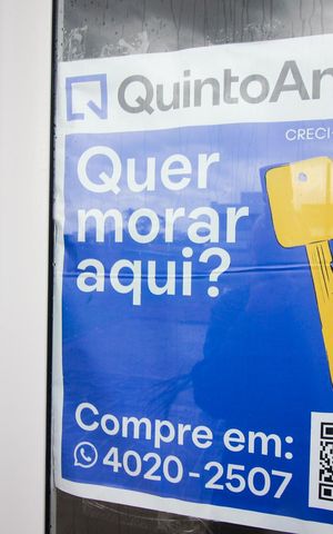 Casa de condomínio à venda com 96m², 3 quartos e 2 vagas Casa de condomínio à venda com 96m², 3 quartos e 2 vagasPlaquinha
