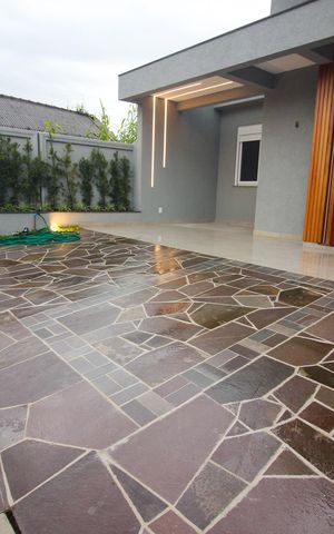 Casa de condomínio à venda com 96m², 3 quartos e 2 vagas Casa de condomínio à venda com 96m², 3 quartos e 2 vagasGaragem