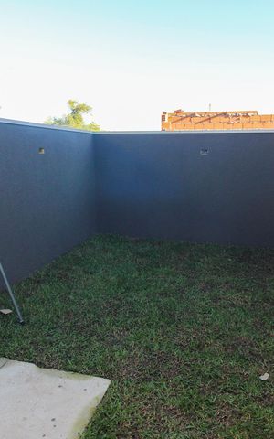 Casa de condomínio à venda com 96m², 3 quartos e 2 vagas Casa de condomínio à venda com 96m², 3 quartos e 2 vagasQuintal