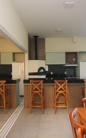 Casa de condomínio à venda com 96m², 3 quartos e 2 vagas Casa de condomínio à venda com 96m², 3 quartos e 2 vagasÁrea comum - Salão de festas