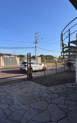 Casa à venda com 200m², 3 quartos e 1 vaga Casa à venda com 200m², 3 quartos e 1 vagaÁrea comum