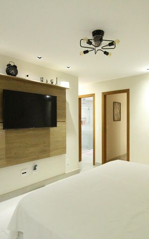 Casa de condomínio à venda com 219m², 3 quartos e 1 vagaSuíte