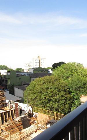 Apartamento à venda com 82m², 2 quartos e 2 vagasVista da Varanda do Quarto