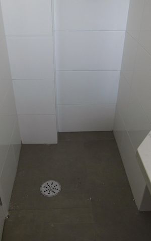 Apartamento à venda com 82m², 2 quartos e 2 vagasBanheiro da Suíte