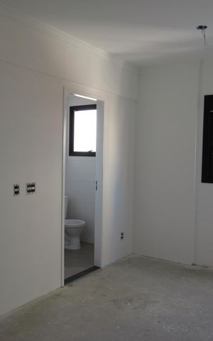Apartamento à venda com 82m², 2 quartos e 2 vagasSuíte