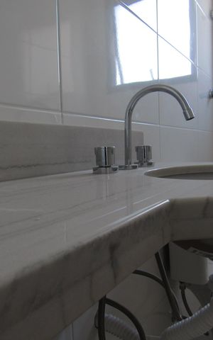 Apartamento à venda com 82m², 2 quartos e 2 vagasBanheiro Social