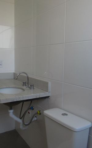Apartamento à venda com 82m², 2 quartos e 2 vagasBanheiro Social
