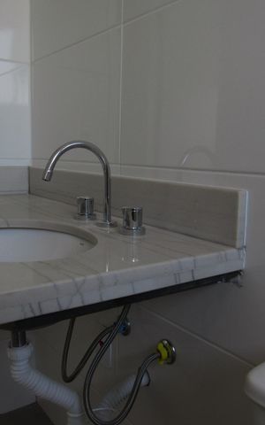 Apartamento à venda com 82m², 2 quartos e 2 vagasBanheiro Social