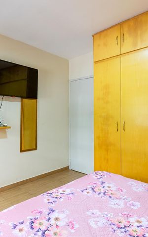 Casa à venda com 200m², 4 quartos e 3 vagas Casa à venda com 200m², 4 quartos e 3 vagasSuíte