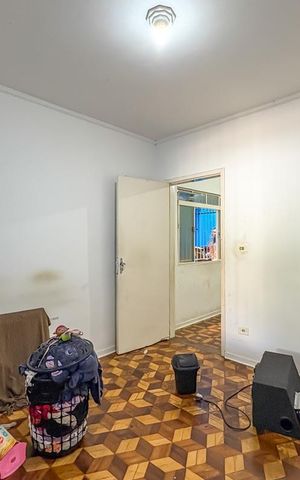 Casa à venda com 367m², 2 quartos e 2 vagas Casa à venda com 367m², 2 quartos e 2 vagasQuarto 1