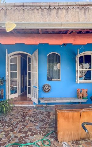 Casa à venda com 367m², 2 quartos e 2 vagas Casa à venda com 367m², 2 quartos e 2 vagasVaranda do Quarto 1 da Casa 2