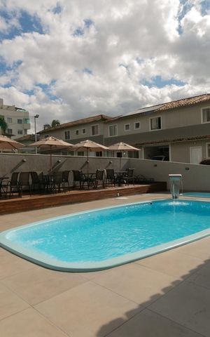 Casa de condomínio à venda com 125m², 3 quartos e 2 vagas Casa de condomínio à venda com 125m², 3 quartos e 2 vagasÁrea comum - Piscina