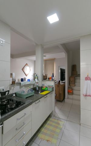 Casa de condomínio à venda com 125m², 3 quartos e 2 vagas Casa de condomínio à venda com 125m², 3 quartos e 2 vagasCozinha