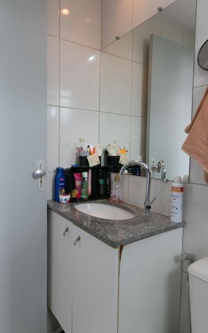 Casa de condomínio à venda com 125m², 3 quartos e 2 vagas Casa de condomínio à venda com 125m², 3 quartos e 2 vagasBanheiro do Quarto 2