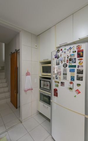 Casa de condomínio à venda com 125m², 3 quartos e 2 vagas Casa de condomínio à venda com 125m², 3 quartos e 2 vagasCozinha