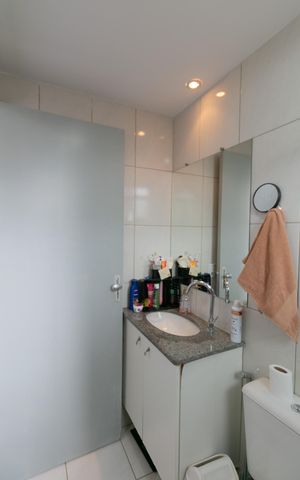 Casa de condomínio à venda com 125m², 3 quartos e 2 vagas Casa de condomínio à venda com 125m², 3 quartos e 2 vagasBanheiro do Quarto 2