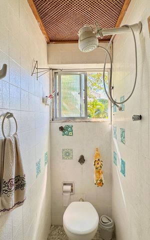 Apartamento à venda com 51m², 2 quartos e sem vaga Apartamento à venda com 51m², 2 quartos e sem vagaBanheiro de Serviço