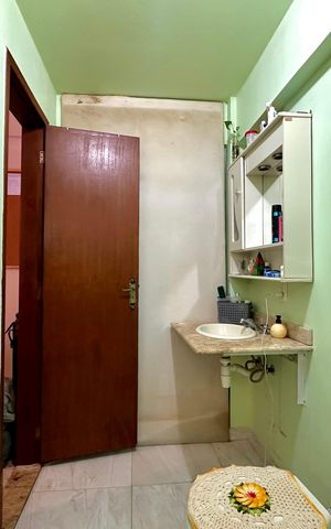 Apartamento à venda com 51m², 2 quartos e sem vaga Apartamento à venda com 51m², 2 quartos e sem vagaBanheiro Social
